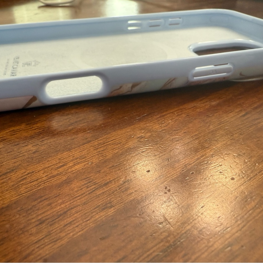 Velvet Caviar iPhone 16 Pro Max Case - Picture 4 of 5